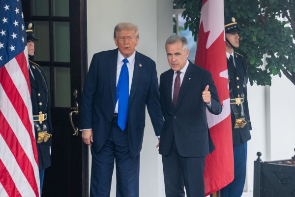 河南配资网 特朗普打断并插话：加拿大与美国合并